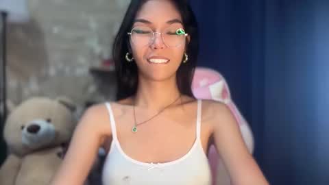 Snapshot of xmonica_cummerx chatting on 7, 2, 2026 Sweet Monica online show from 7, 2, 2026