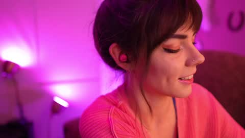 Bella Bondai online show from 17, 12, 2024