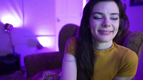 Bella Bondai online show from 7, 1, 2025