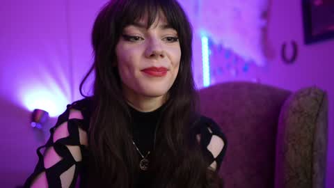 Bella Bondai online show from 12, 1, 2025