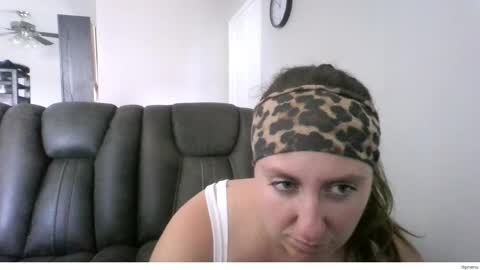 xodaniellesmith online show from 6, 6, 2026