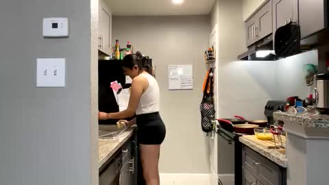 RenaLove online show from 23, 5, 2026