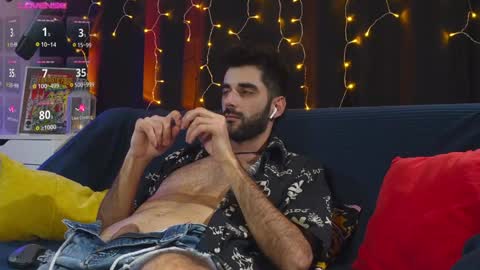 XoRylan online show from 11, 1, 2025