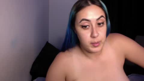 Snapshot of xoxo_k chatting on 18, 9, 2025 Miss K online show from 18, 9, 2025