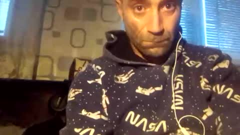 xploid1982 online show from 27, 1, 2025