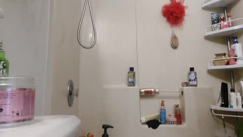 Xploringus online show from 2, 1, 2025