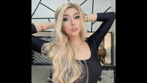 xsexysucker online show from 11, 7, 2026