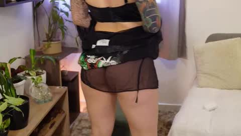 Blue online show from 28, 2, 2026