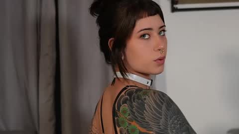 Blue online show from 27, 4, 2026