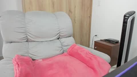 Hellen Sofia instagram hellen5546 online show from 21, 4, 2026