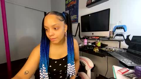 xStarGazingx online show from 2, 3, 2026