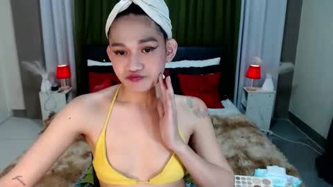 xtspetitehugecock online show from 24, 2, 2026