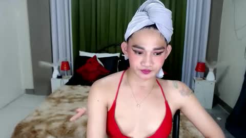 xtspetitehugecock online show from 10, 4, 2026