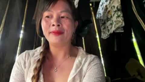 Snapshot of xuxulove00 chatting on 11, 6, 2026 xuxulove00 online show from 11, 6, 2026