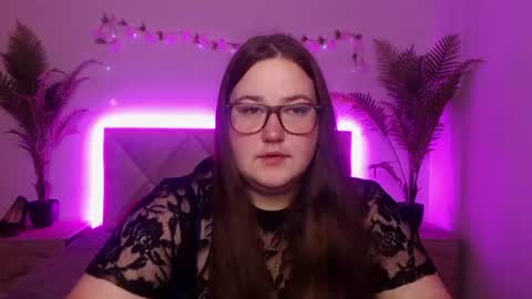 xx daniella xx online show from 9, 7, 2026