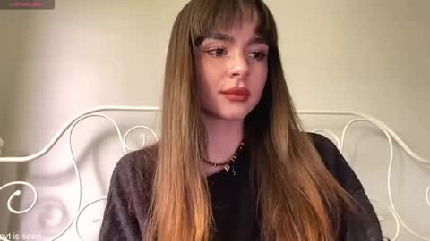 Snapshot of xx_lily chatting on 4, 6, 2026 Lily online show from 4, 6, 2026
