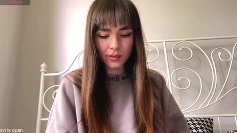 Snapshot of xx_lily chatting on 5, 6, 2026 Lily online show from 5, 6, 2026