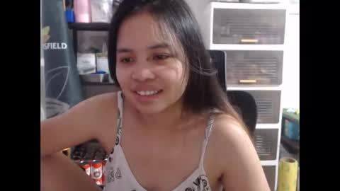 xxana_pinay_26xx online show from 1, 12, 2025