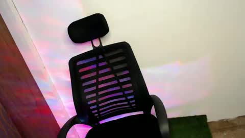 xxcandy lust online show from 27, 1, 2025