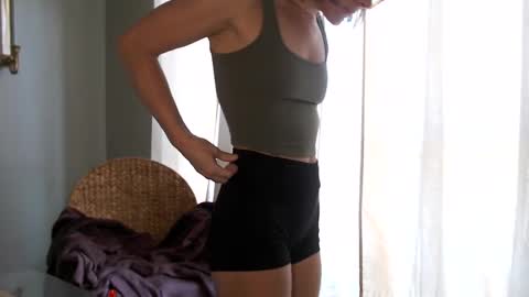 HOTWIFE MILF XXEMBERRAEXX online show from 8, 9, 2025