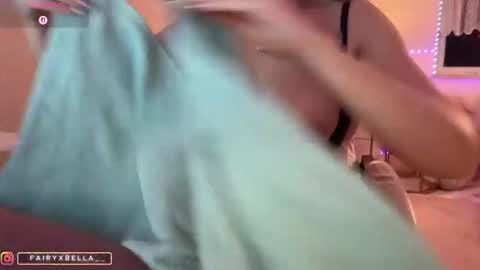 Snapshot of xxfairyxgiiirlxx chatting on 13, 1, 2026 xxfairyxgiiirlxx online show from 13, 1, 2026