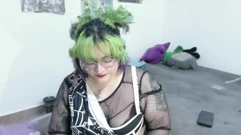 xxgreengoodxx online show from 19, 4, 2026