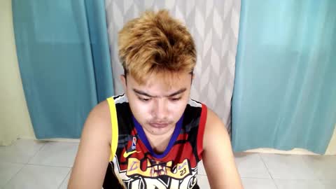 Loyd online show from 5, 11, 2025