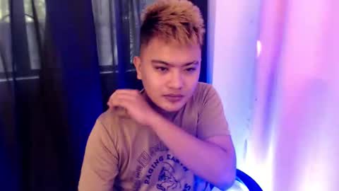 Loyd online show from 22, 11, 2025