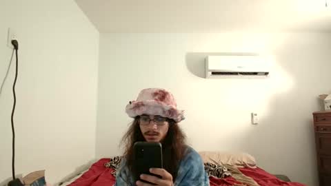 XxJasoneecxX online show from 1, 1, 2025