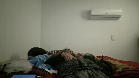 XxJasoneecxX online show from 3, 1, 2025