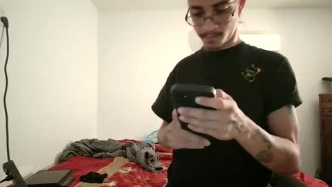 XxJasoneecxX online show from 14, 1, 2025