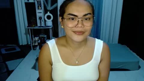 Kylie Smith online show from 3, 3, 2026