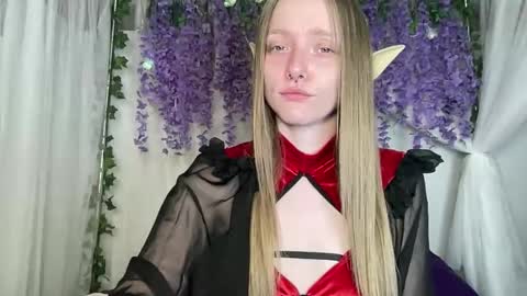 Snapshot of xxloveanastasia chatting on 8, 6, 2026 LoveAnastasia online show from 8, 6, 2026