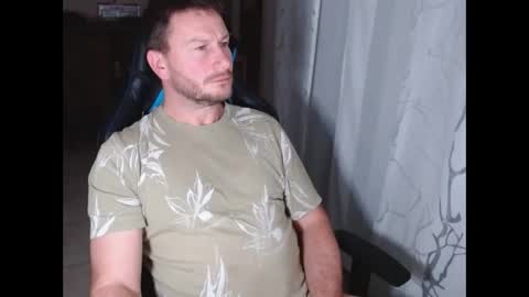 Snapshot of xxmettexx chatting on 8, 12, 2024 xxmettexx online show from 8, 12, 2024