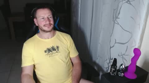 Snapshot of xxmettexx chatting on 4, 1, 2025 xxmettexx online show from 4, 1, 2025