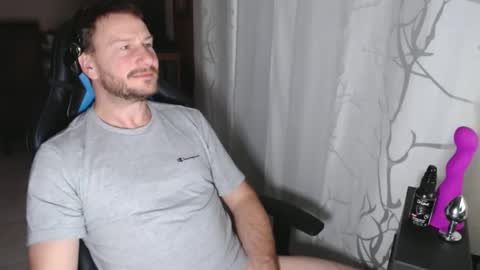 Snapshot of xxmettexx chatting on 1, 2, 2025 xxmettexx online show from 1, 2, 2025