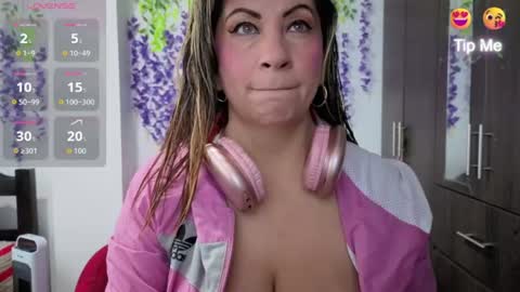 xxmilexx online show from 10, 7, 2026