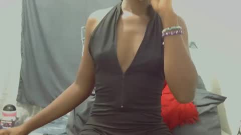 Snapshot of xxsexytalia28 chatting on 9, 2, 2025 xxsexytalia28 online show from 9, 2, 2025
