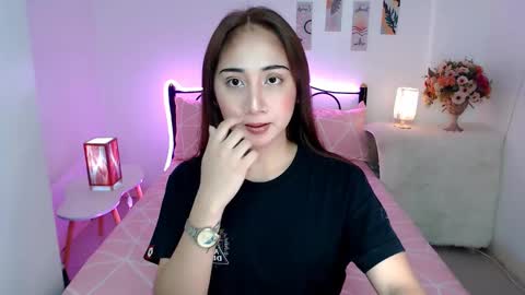 Snapshot of xxslutty_paula69 chatting on 5, 12, 2024 Pau Madrigal online show from 5, 12, 2024