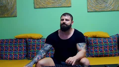 Xtream Leonard online show from 6, 2, 2025