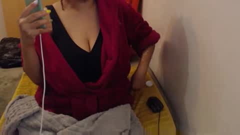 Ayanda online show from 24, 4, 2026