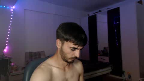xxxdonpuiuuxxx online show from 1, 8, 2026