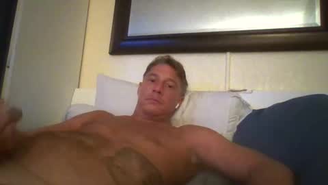 Snapshot of xxxelentdick chatting on 6, 10, 2025 deeeeznutz online show from 6, 10, 2025