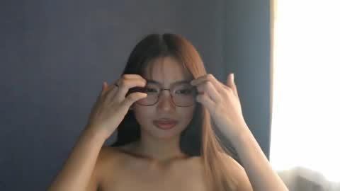 Snapshot of xxxforyouonlyxxx chatting on 12, 5, 2026 inday pinay online show from 12, 5, 2026