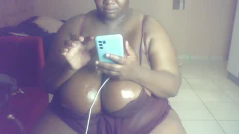 Snapshot of xxxgiantboobs chatting on 11, 1, 2025 xxxgiantboobs online show from 11, 1, 2025