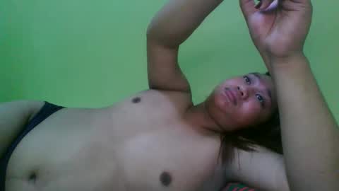 Snapshot of xxxgiganticoliviacummerxxx chatting on 23, 10, 2025 OLIVIA online show from 23, 10, 2025