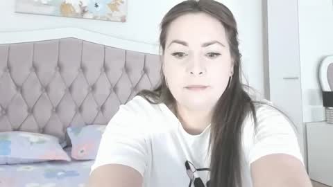 Elvira online show from 13, 4, 2026