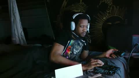 xxxjrstrokesxxx online show from 26, 2, 2025