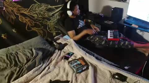 xxxjrstrokesxxx online show from 1, 3, 2025