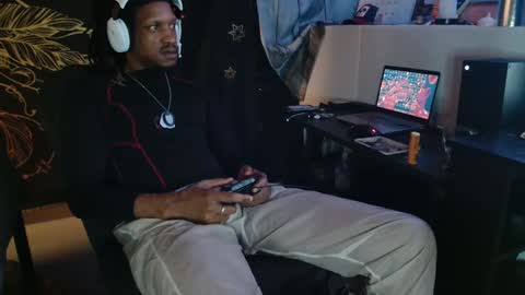 xxxjrstrokesxxx online show from 5, 3, 2025